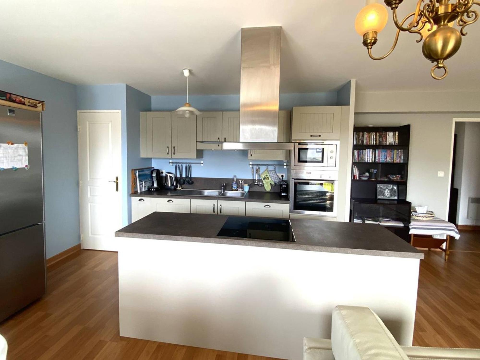 Au Calme Avec Wifi, Balcon, Parking Au Centre De Perros-guirec, A 500m Des Commerces - Fr-1-368-420 * Perros-Guirec