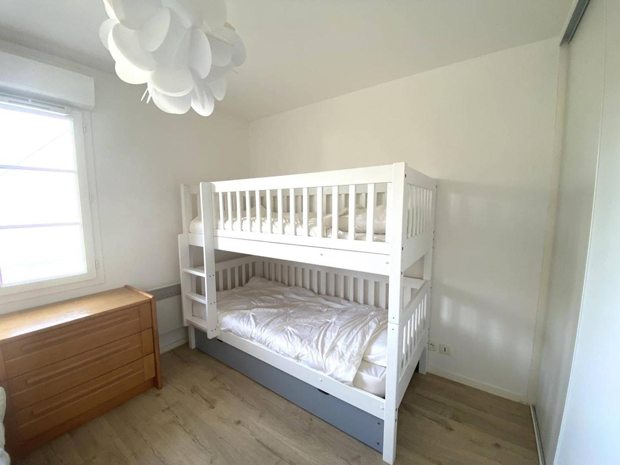 Au Calme Avec Wifi, Balcon, Parking Au Centre De Perros-guirec, A 500m Des Commerces - Fr-1-368-420