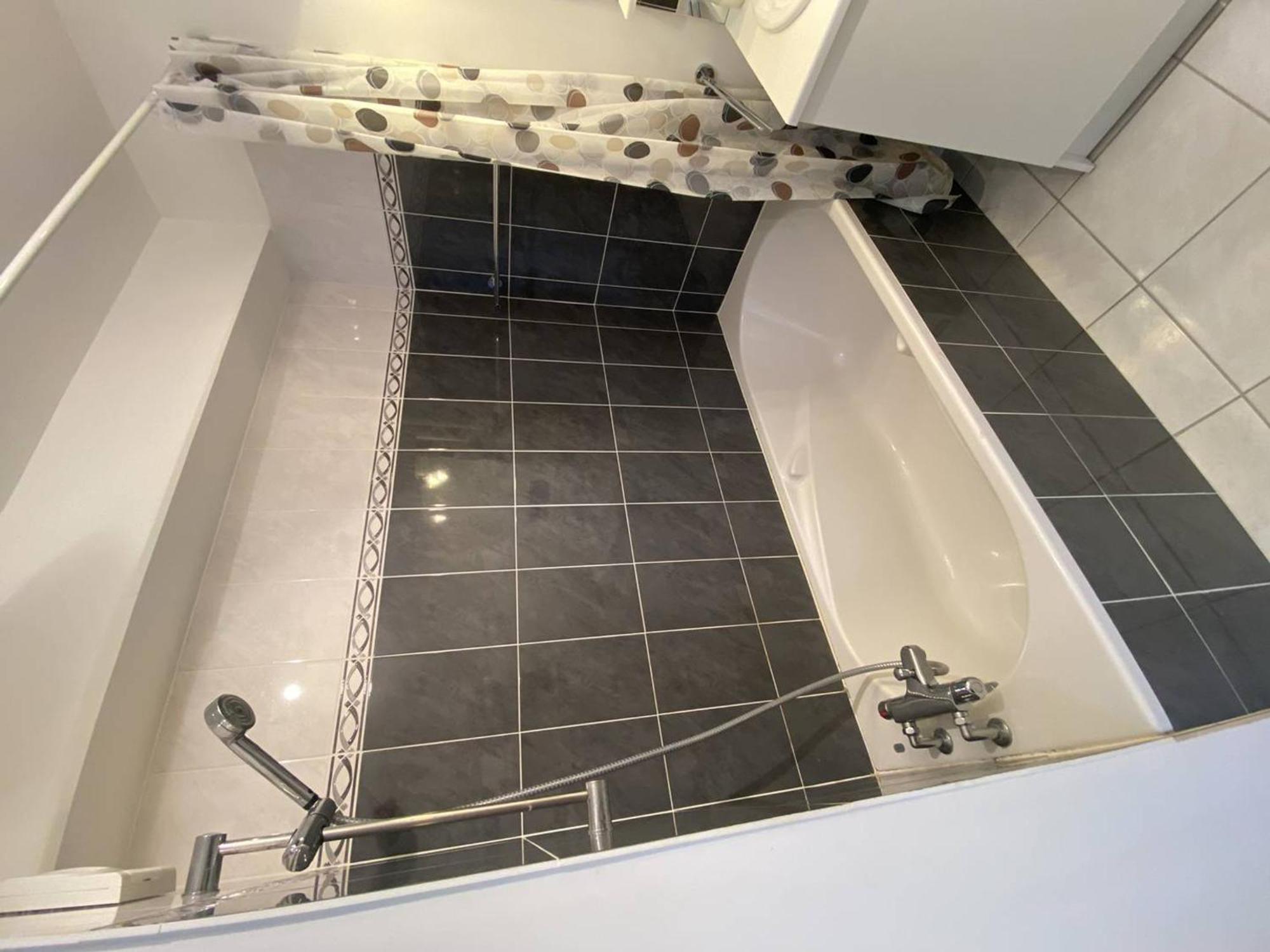 Au Calme Avec Wifi, Balcon, Parking Au Centre De Perros-guirec, A 500m Des Commerces - Fr-1-368-420 Appartement Perros-Guirec