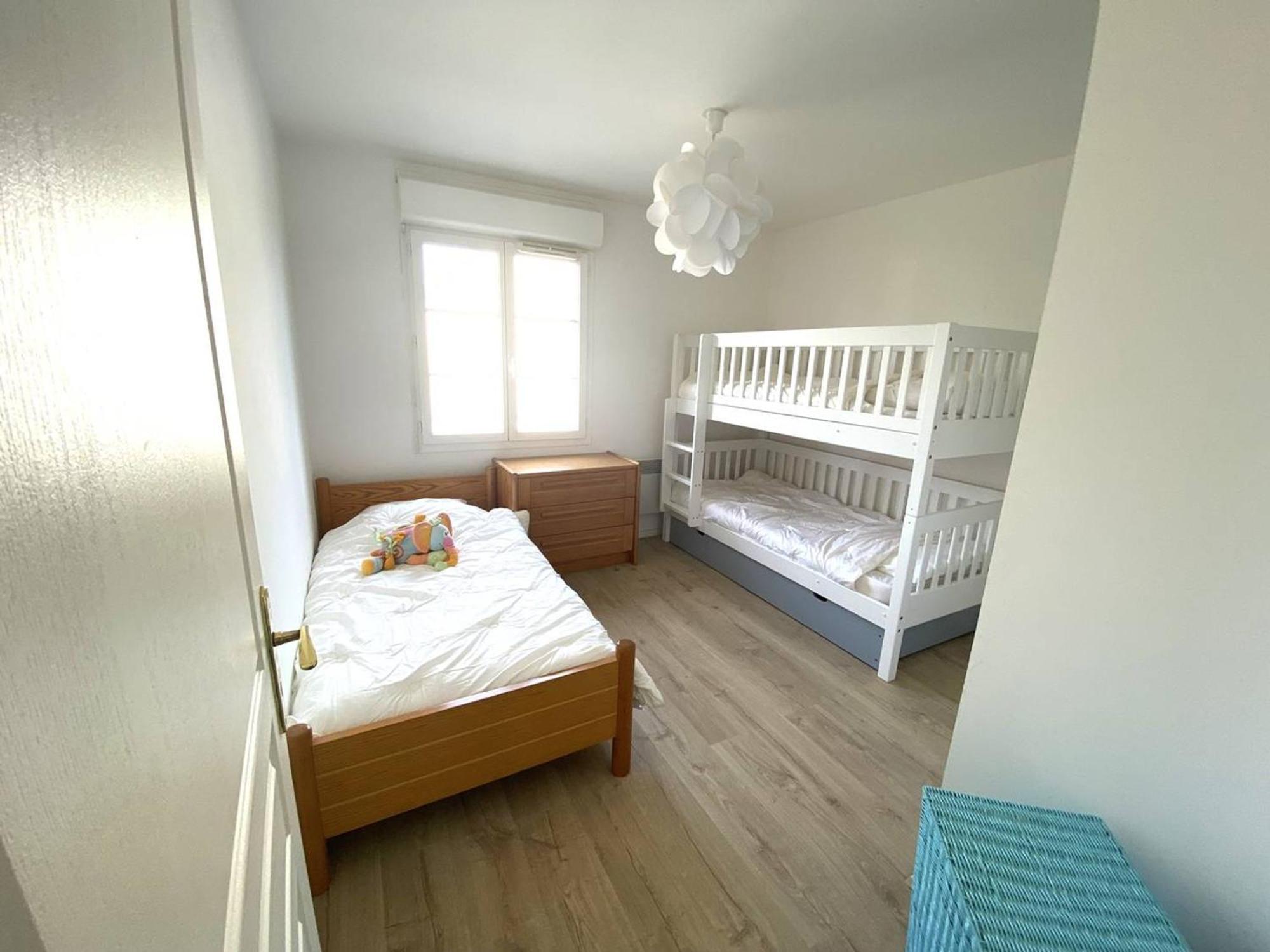 Au Calme Avec Wifi, Balcon, Parking Au Centre De Perros-guirec, A 500m Des Commerces - Fr-1-368-420 *